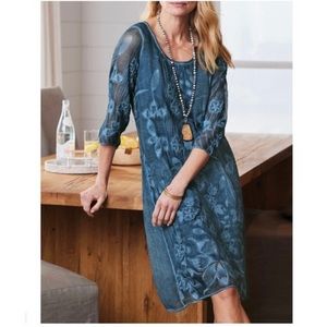 Beautiful soft surroundings 100% silk dress.